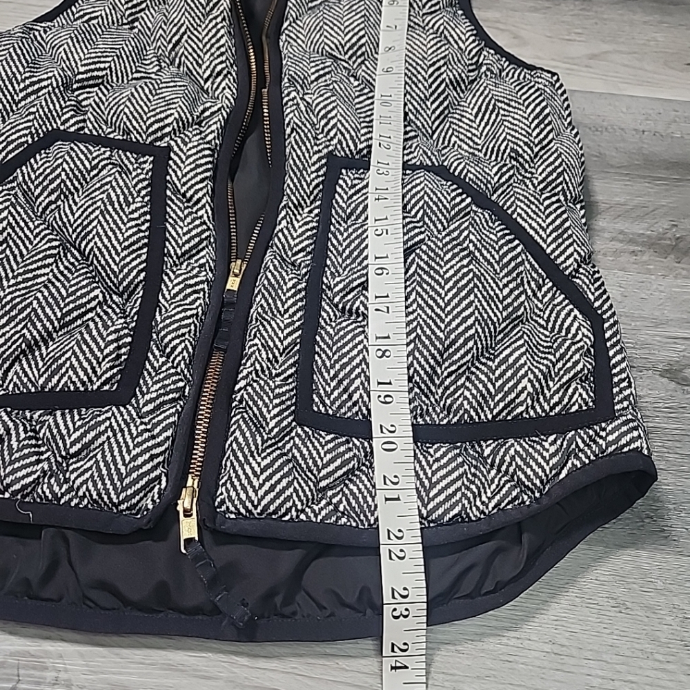 J. Crew Down Quilted Puffer Vest Womens XSmall Herringbone Black Cream - Picture 6 of 8